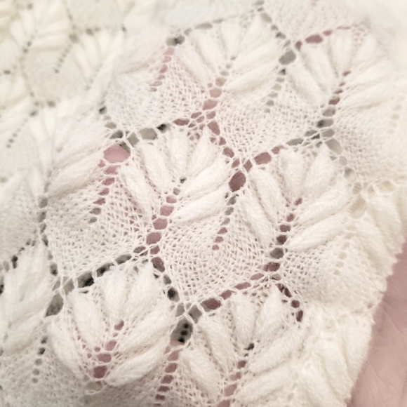 Vintage Women's Crocheted Cardigan - Picture 4 of 4